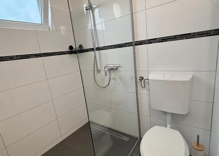 Holzinger In Woertherseenaehe Apartament